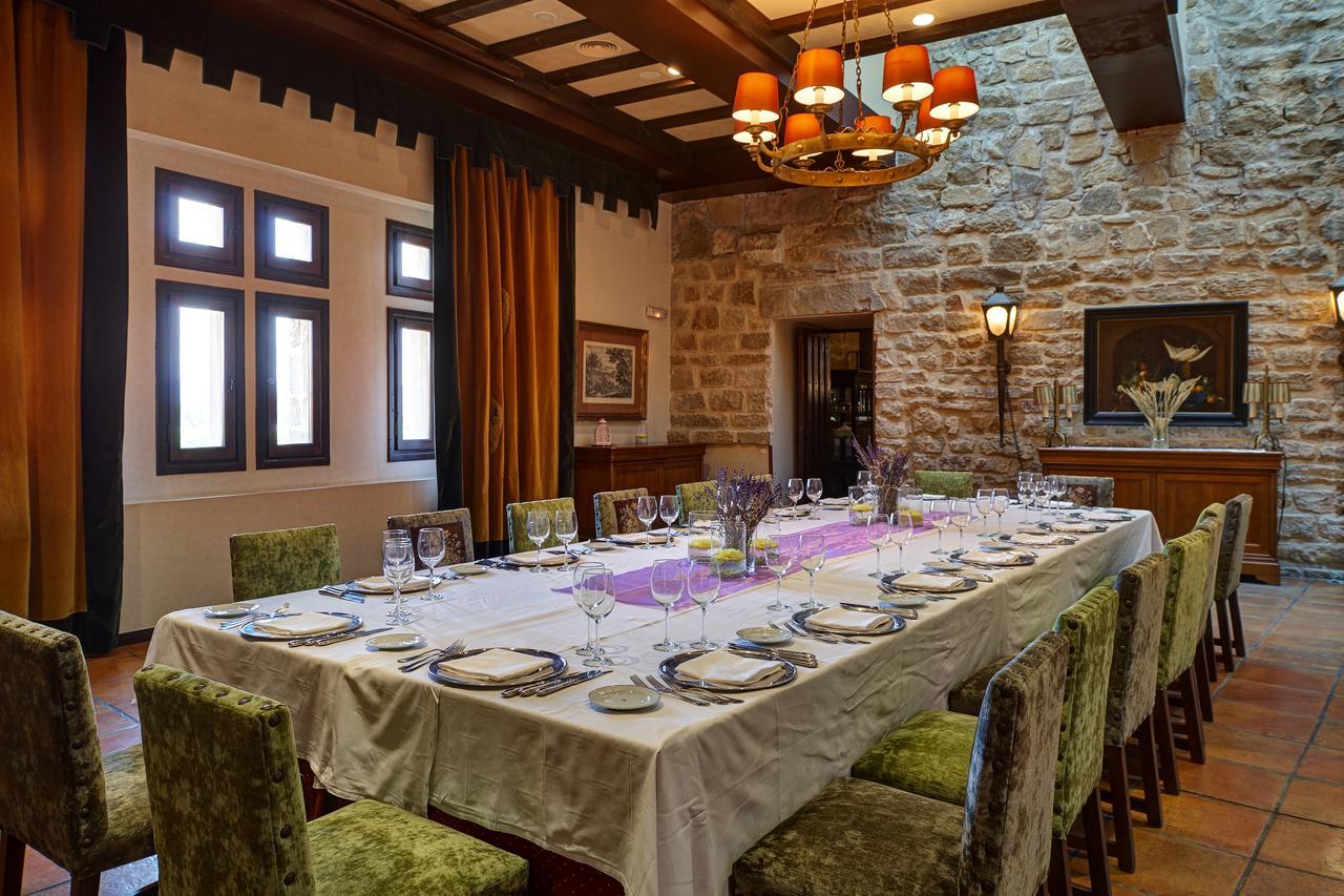Parador De Olite Exteriér fotografie